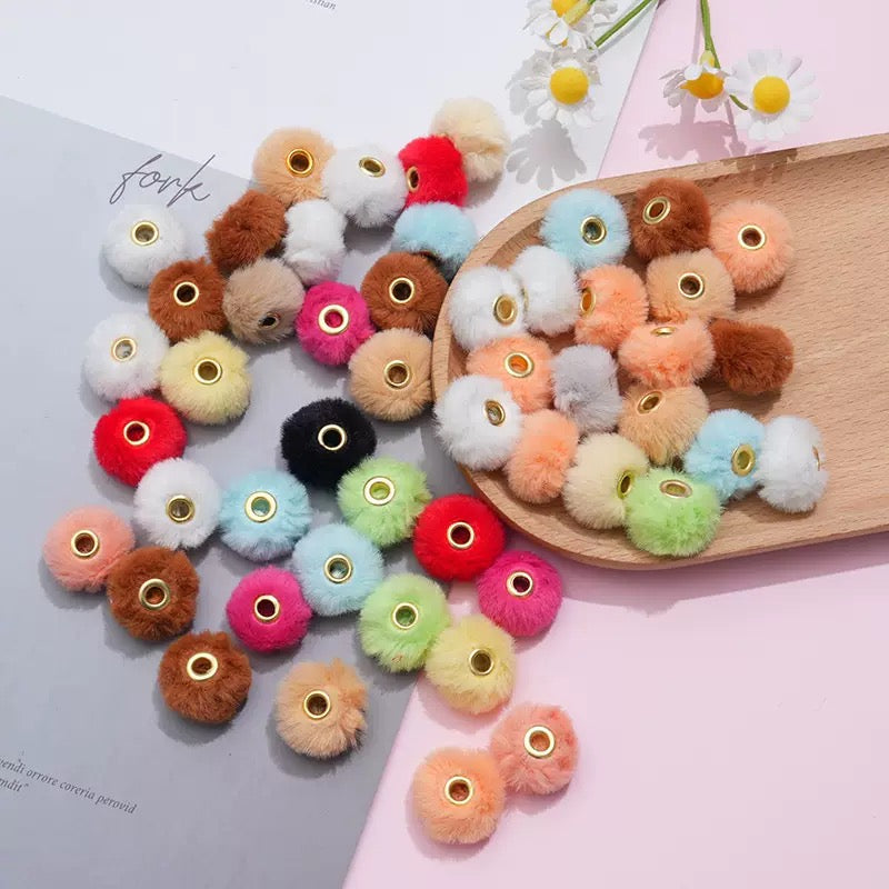 A-Fluffy pom-pom beads